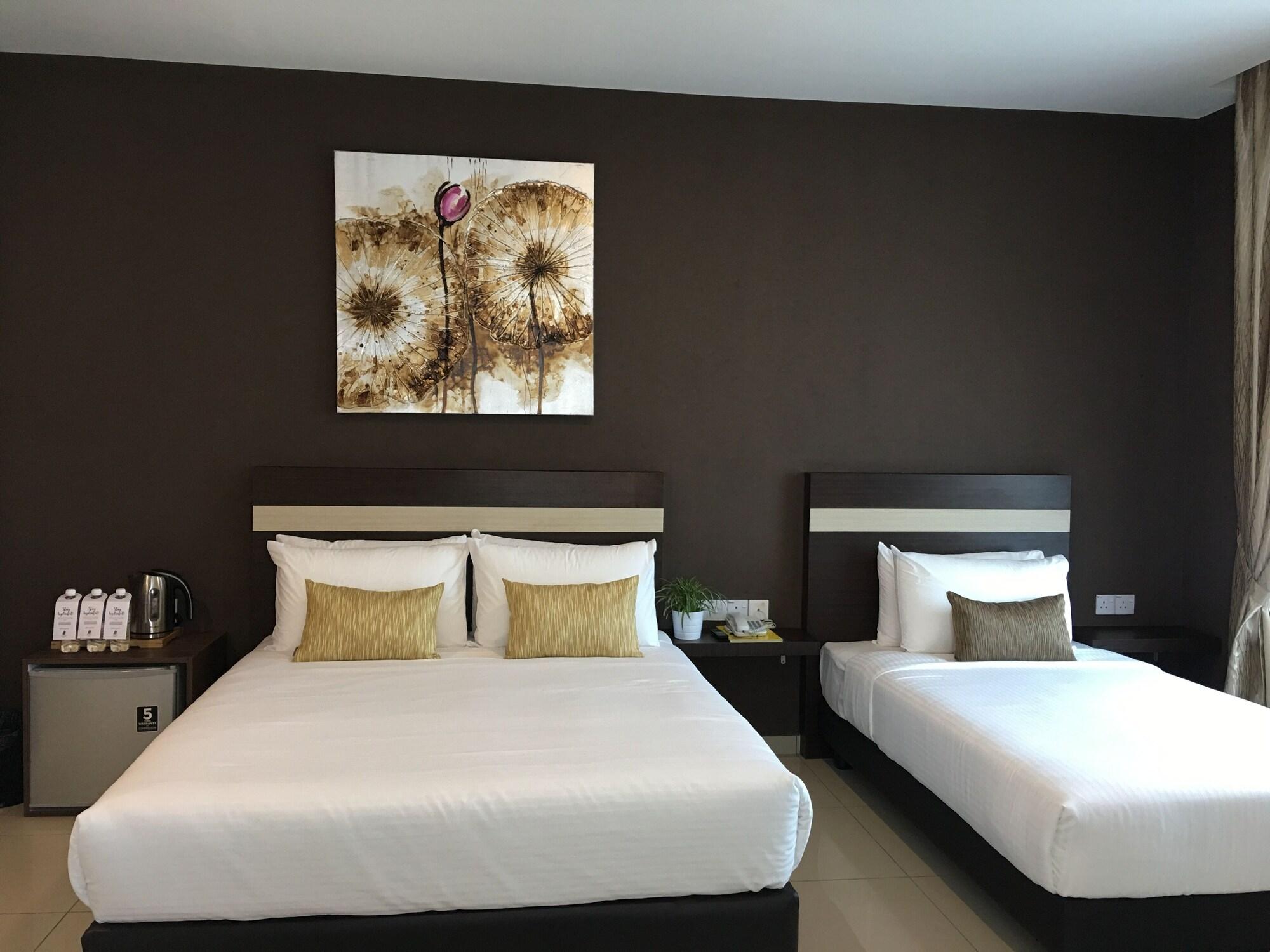 Chemara Boutique Hotel Miri Exteriér fotografie